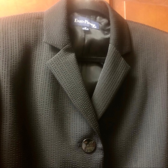 Evan-Picone jacket. - Picture 2 of 8